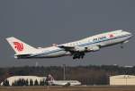 Air China B 747-4J6 B-2472 beim Start in Berlin-Tegel am 29.03.2014