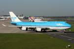 KLM B747-400 PH-BFC wurde wegen des Vulkanausbruch von Eyjafjallajökull in Island am 19.04.2014 nach DUS / EDDL / Düsseldorf umgeleitet, hier auf dem Taxiway zur 23L