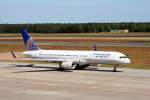 Continental B 757-224 N18119 am 14.06.2009 auf dem Flughafen Berlin-Tegel