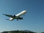 FlyJet Boeing 757-200 kurz vor dem Aufsetzen in Korfu.