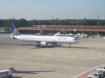 United Airlines  Typ:Boing 757 200  Flughfen:TXL  Kennung:N13110  Datum:19.8.2011