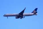 Continental Airlines mit Boeing 757-224 N12116 beim Landeanflug zum Flughafen Berlin Tegel, 09.07.08.