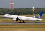 United Airlines B 757-224 N12116 beim Start in Berlin-Tegel am 22.08.2012