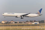 United Airlines, N69063, Boeing, B767-424ER, 01.05.2017, FCO, Roma, Italy 


