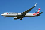 American Airlines Boeing B767-323(ER)(WL) N393AN, cn(MSN): 29430,
Zürich-Kloten Airport, 20.06.2018.