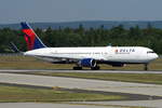 Delta Air Lines Boeing B767-3P6(ER)(WL) N154DL, cn(MSN): 25241,
Frankfurt Rhein-Main International, 21.05.2018.