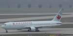 C-FMWP (Boeing 767-333/ER) verlässt MUC als AC 857 in Richtung Toronto.