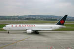 Air Canada, C-FMWU, Boeing B767-333ER, msn: 25585/597, 10.Dezember 2005, ZRH Zürich, Switzerland.