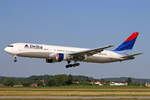 Delta Airlines, N189DN, Boeing B332ER, msn: 25990/646, 18.Juli 2006, ZRH Zürich, Switzerland.