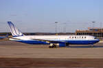 United Airlines, N652UA, Boeing 767-322ER, msn: 25390/457, 08.Januar 2007, IAD Washington Dulles, USA.