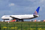 N66057 , United Airlines , Boeing 767-424ER , 16.09.2022 , Berlin-Brandenburg  Willy Brandt  , BER , 