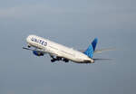United Airlines, Boeing B 767-424(ER), N76062, BER, 08.10.2022
