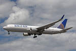 United Airlines, N669UA, Boeing B767-322ER, msn: 30025/757, 05.Juli 2023, LHR London Heathrow, United Kingdom.