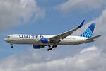 United Airlines, N662UA, Boeing 767-322ER, msn: 27159/513, 03.Juli 2023, LHR London Heathrow, United Kingdom.
