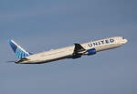 United Airlines, Boeing B 767-424(ER), N59053, BER, 19.10.2025