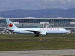 Air Canada; C-FMWV; Boeing 767-333.