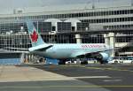 B 767-375 C-FCAB Air Canada beim pushback in FRA - 14.04.2012