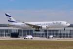 4X-EAK  Rehovot  / EL AL Israel Airlines / B767-3Q8(ER) vor der Landung in MUC aus Tel Aviv (TLV) 26.06.2014