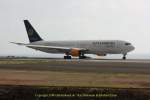 Funchal/Madeira, Boing 767-300 ER der Santa Barbara Airlines aus Venezuela freut sich auf den Rckflug