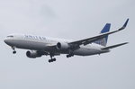 N671UA United Airlines Boeing 767-322(ER)(WL)  am 19.05.2016 in München beim Landeanflug