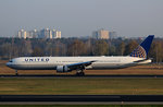 United Airlines, Boeing B 767-424(ER),N66056, TXL, 09.04.2016