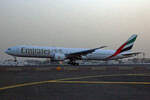 Emirates Airlines, A6-EGY, Boeing, B777-31H-ER, msn: 41080/1039, 06.Februar 2022, DXB Dubai, VAE.