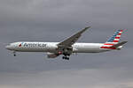 American Airlines, N729AN, Boeing B777-323ER, msn: 33127/1200, 04.Juli 2023, LHR London Heathrow, United Kingdom.