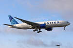 United Airlines, N784UA, Boeing B777-222ER, msn: 26951/69, 05.Juli 2023, LHR London Heathrow, United Kingdom.