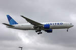 United Airlines, N77012, Boeing B777-224ER, msn: 29860/234, 05.Juli 2023, LHR London Heathrow, United Kingdom.