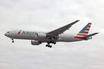 American Airlines, N758AN, Boeing B777-223ER, msn: 32637/371, 06.Juli 2023, LHR London Heathrow, United Kingdom.