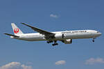 Japan Airlines, JA741J, Boeing B777-346ER, msn: 36128/812, 07.Juli 2023, LHR London Heathrow, United Kingdom.
