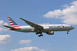 American Airlines, N778AN, Boeing B777-223ER, msn: 29587/223, 07.Juli 2023, LHR London Heathrow, United Kingdom.