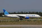 United Airlines, N223UA, Boeing B777-222ER, msn: 30224/357, 15.August 2025, FRA Frankfurt, Germany.
