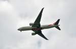 Boeing 777F  Sky Cargo Emirates  im Anflug auf Dsseldorf - 07.06.2010