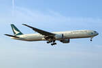 Cathay Pacific Airways, B-KQR, Boeing B777-367ER, msn: 41759/1240, 03.Juli 2023, LHR London Heathrow, United Kingdom.