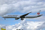Japan Airlines, JA737J, Boeing B777-345ER, msn: 36126/668, 05.Juli 2023, LHR London Heathrow, United Kingdom.