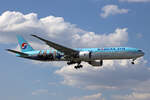 Korean Air, HL7204, Boeing B777-3B5ER, msn: 60380/1549,  World EXPO 2030 Busan / Blackpink , 07.Juli 2023, LHR London Heathrow, United Kingdom.