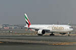 Emirates, A6-EGH, Boeing B777-31HER, msn: 35585/969, 11.Februar 2026, DXB Dubai, VAE.