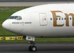 Emirates , A6-EBV, Boeing 777-300 ER (Bug/Nose), 28.07.2011, DUS-EDDL, Düsseldorf, Germany     
