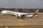 Emirates A6-ENE beim Start in Düsseldorf 14.2.2015