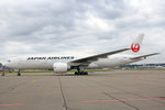 Japan Airlines, JA706J, Boeing 777-246ER, 15.Juli 2016, ZRH Zürich, Switzerland.