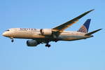 United Airlines, Boeing B787-8 Dreamliner N27908, cn(MSN): 36400,
Zürich-Kloten Airport, 11.09.2019.