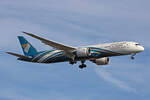 Oman Air, A4O-SF, Boeing B787-9, msn: 39294/712, 06.Juli 2023, LHR London Heathrow, United Kingdom.