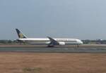 Singapore Airlines, Boeing 787-10 Dreamliner, 9V-SCO, Manila International Airport (MNL/RPLL), 23.4.2025