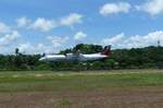 Philippine Airlines, Bombardier DHC-8-Q 402 Dash 8, RP-C5910, vor der Landung in Caticlan/Boracay (MPH/RPVE) am 23.4.2025