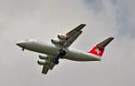BAe System Avro 146 - RJ100,  Swiss  HB-IXT, im Anflug auf Dsseldorf - 07.06.2010