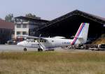 DHC-6 Twin Otter 9N-ABO von Nepal Airlines auf dem Airport Kathmandu (KTM) am 18.10.2012
