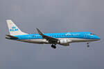 KLM Cityhopper, PH-EXX, Embraer ERJ-175STD, msn: 17000711, 28.März 2025, ZRH Zürich, Switzerland.