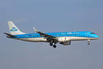 KLM Cityhopper, PH-EZT, Embraer ERJ-190LR, msn: 19000519, 12.Januar 2020, ZRH Zürich, Switzerland.