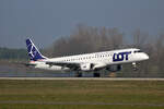 LOT, ERJ-195-200LR, SP-LNE, BER, 10.04.2023